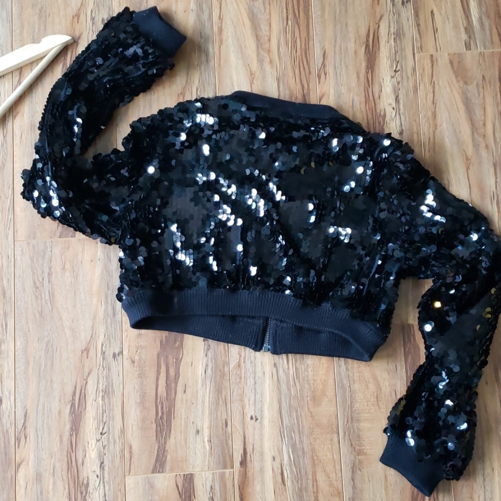 Cropped Sequined Jacket - Picture 6 of 6